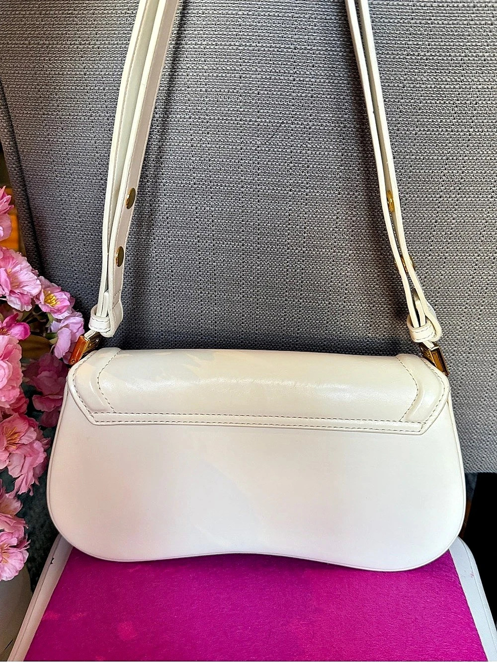 JW PEI Joy Shoulder Bag White - Picture 6 of 15